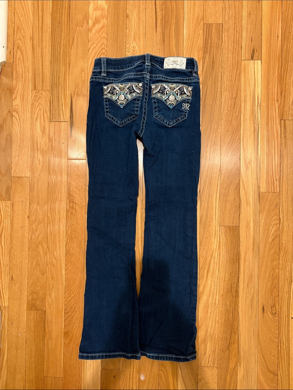 -Signature Dark Blue Embellished Back-Pocket Women's Jeans